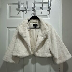 Laundry By Shelli Segal Cream Faux Fur Cropped Coat